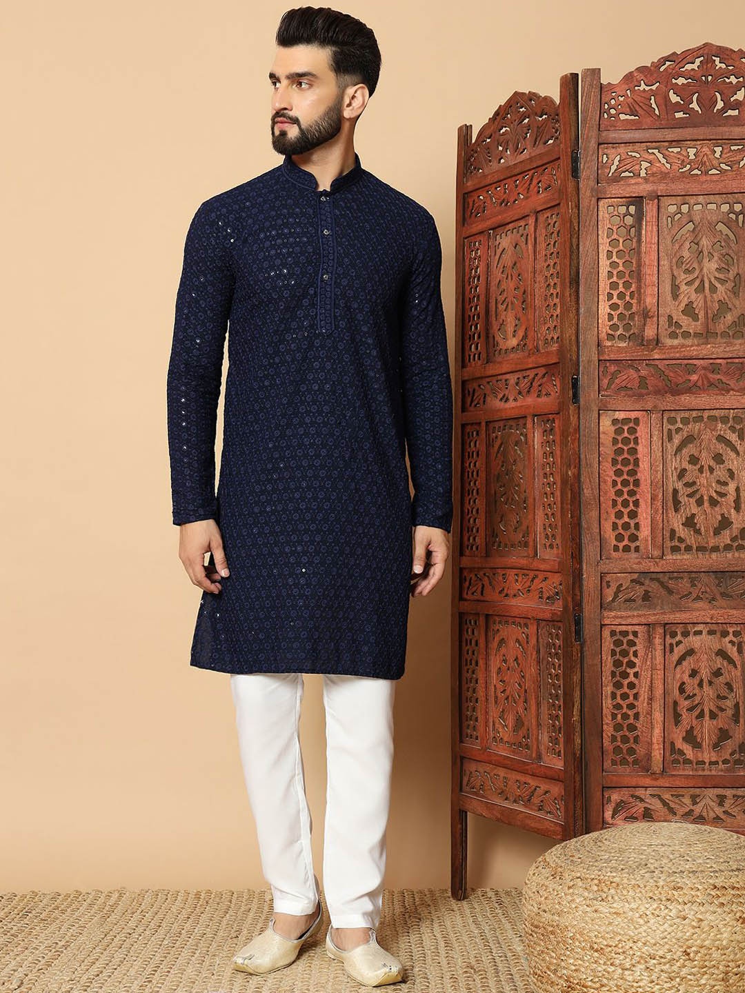 

FoxDX Floral Embroidered Mandarin Collar Chikankari Straight Kurta, Blue