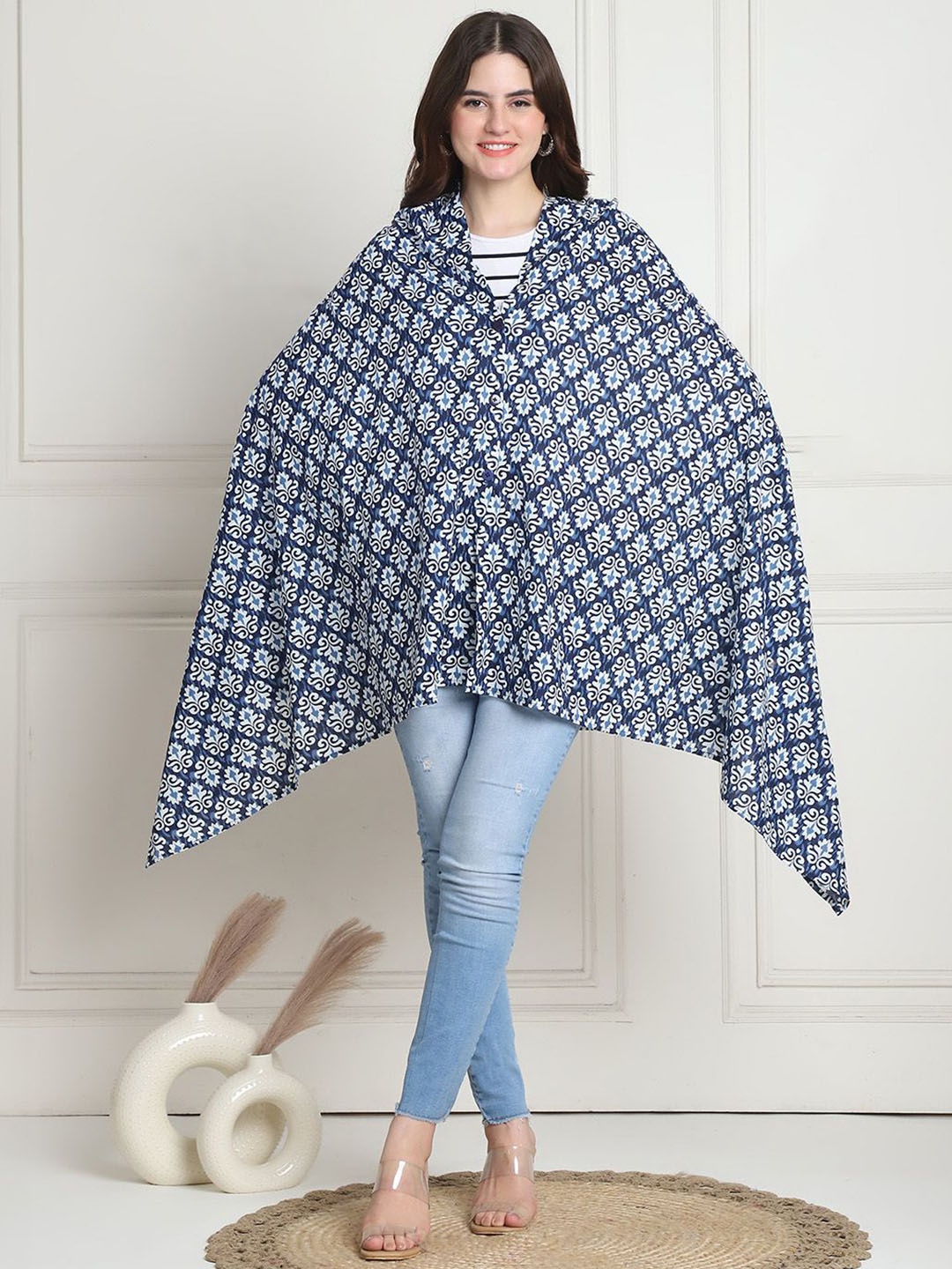 

Secret Wish Printed Cotton Breathable Nursing Cover, Blue