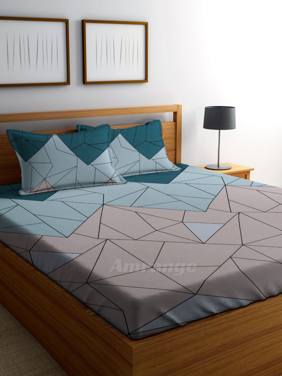 

AMRANGE Blue & Peach-Coloured Geometric 250 TC King Bedsheet with 2 Pillow Covers