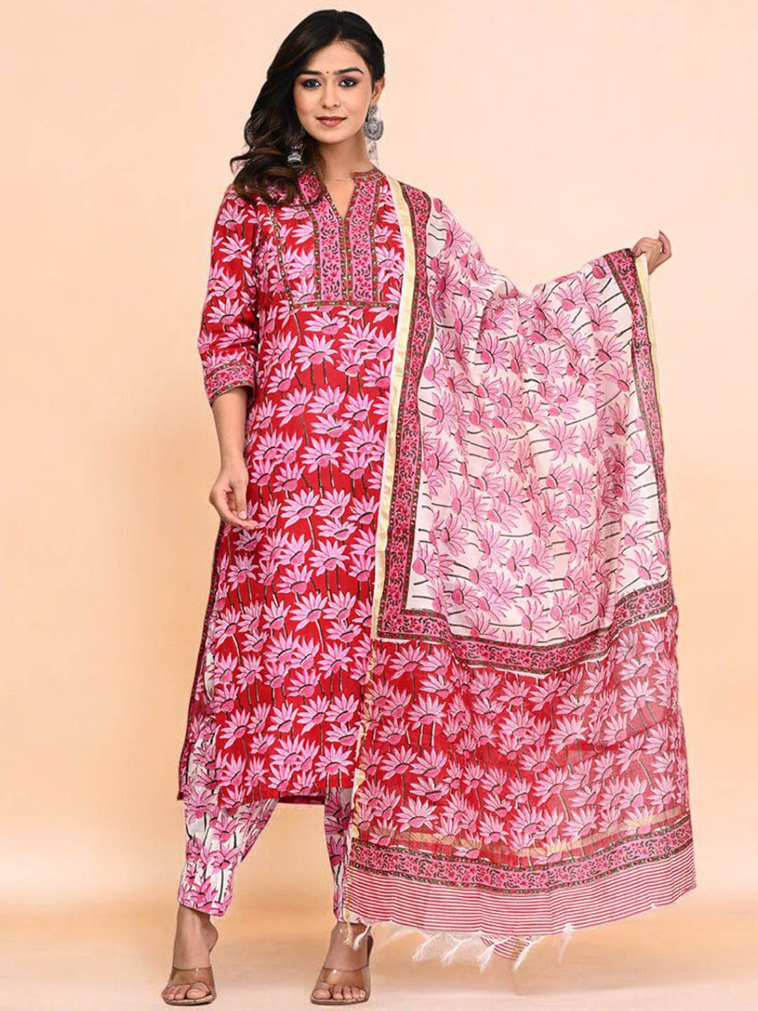 

ARAVALII Floral Printed Sequinned Pure Cotton Kurta With Harem Pants & Dupatta, Red