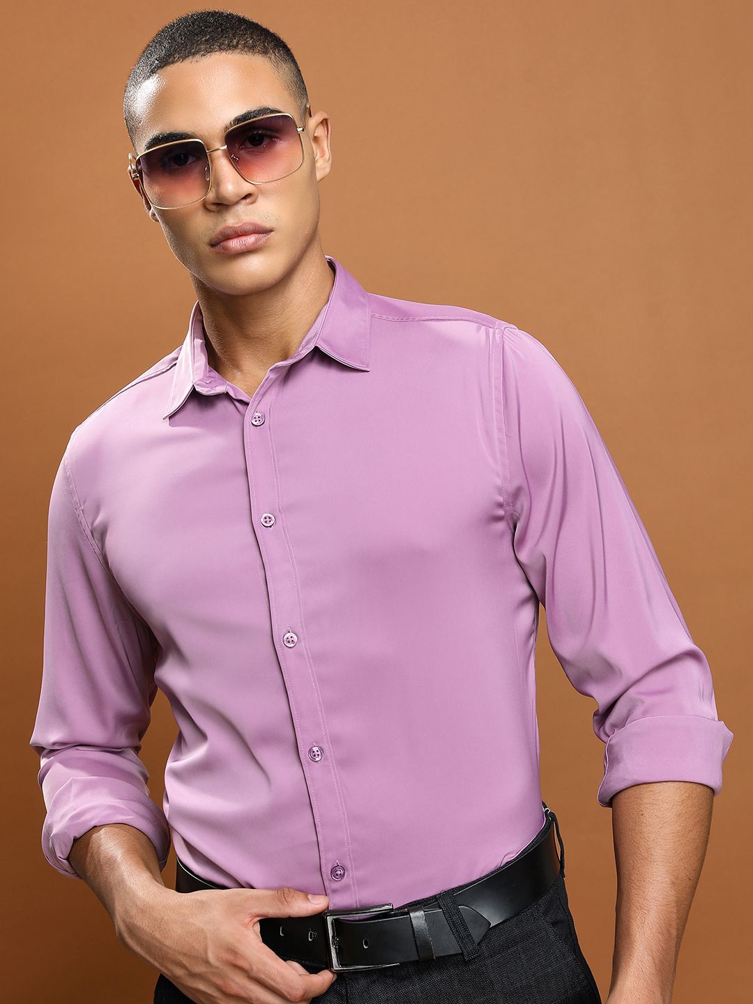 

HIGHLANDER Men Slim Fit Opaque Casual Shirt, Lavender