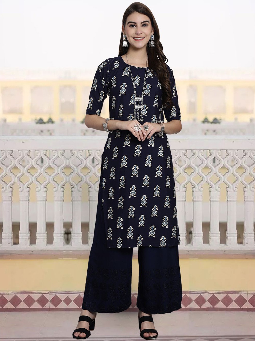 

7Threads Ethnic Motifs Printed Round Neck Crepe Straight Kurta, Navy blue