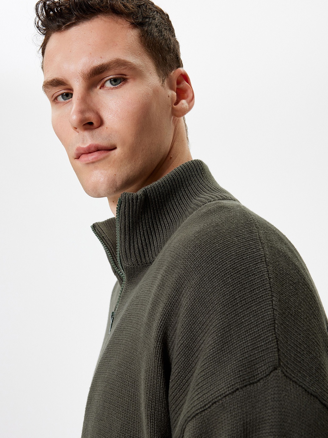 

Koton Men Pullover, Khaki