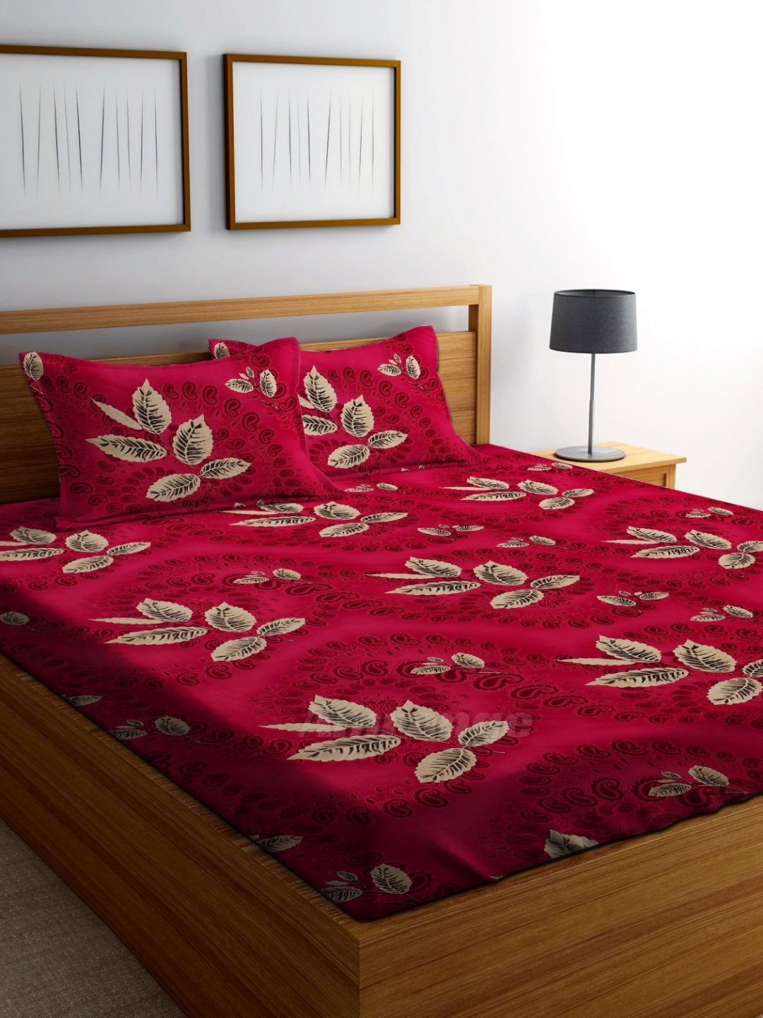 

AMRANGE Red & Brown Floral 250 TC King Bedsheet with 2 Pillow Covers