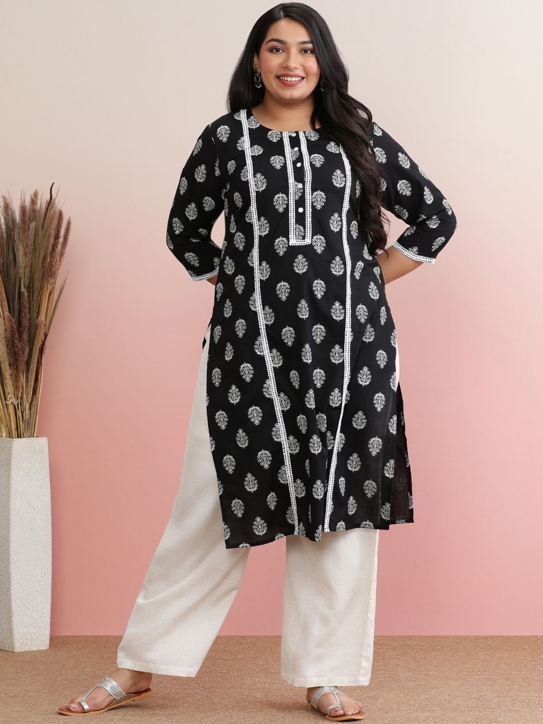 

anayna Plus Size Ethnic Motifs Printed Pure Cotton Straight Kurta, Black