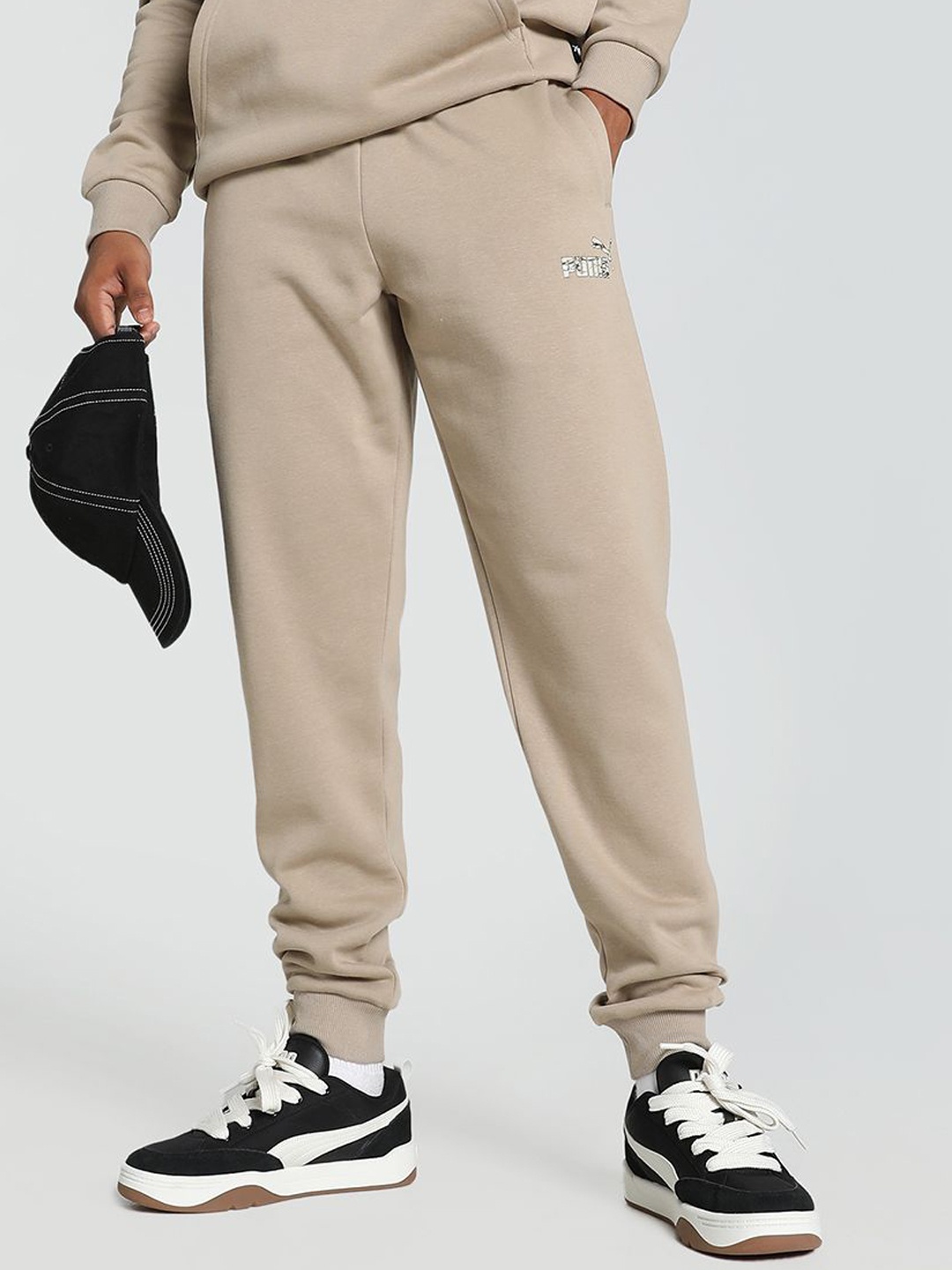 

Puma Ess+ Camo Men Sweatpants Fl, Beige
