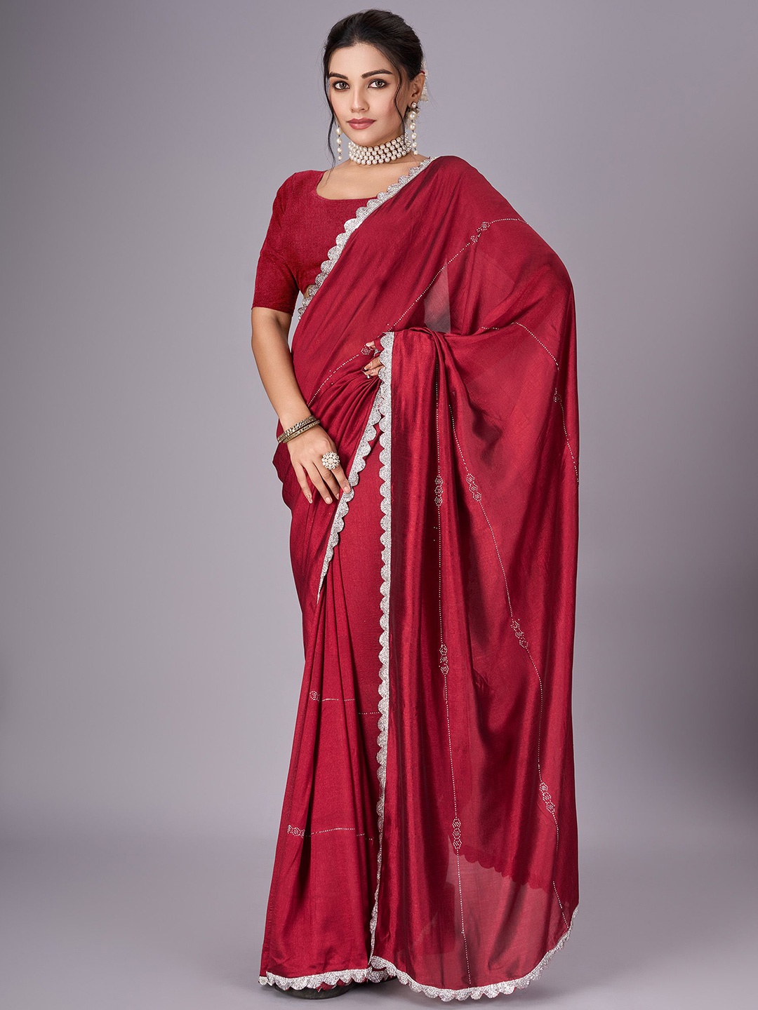 

SANJANA SILK Sequinned Jute Silk Kanjeevaram Saree, Maroon