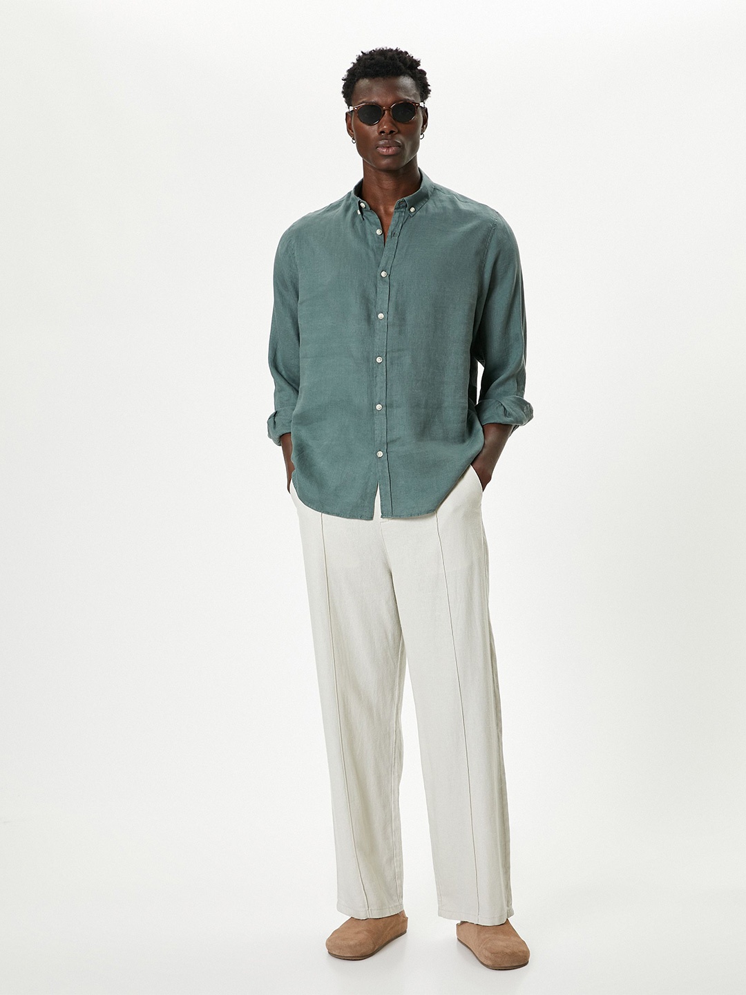 

Koton Men Opaque Casual Shirt, Olive