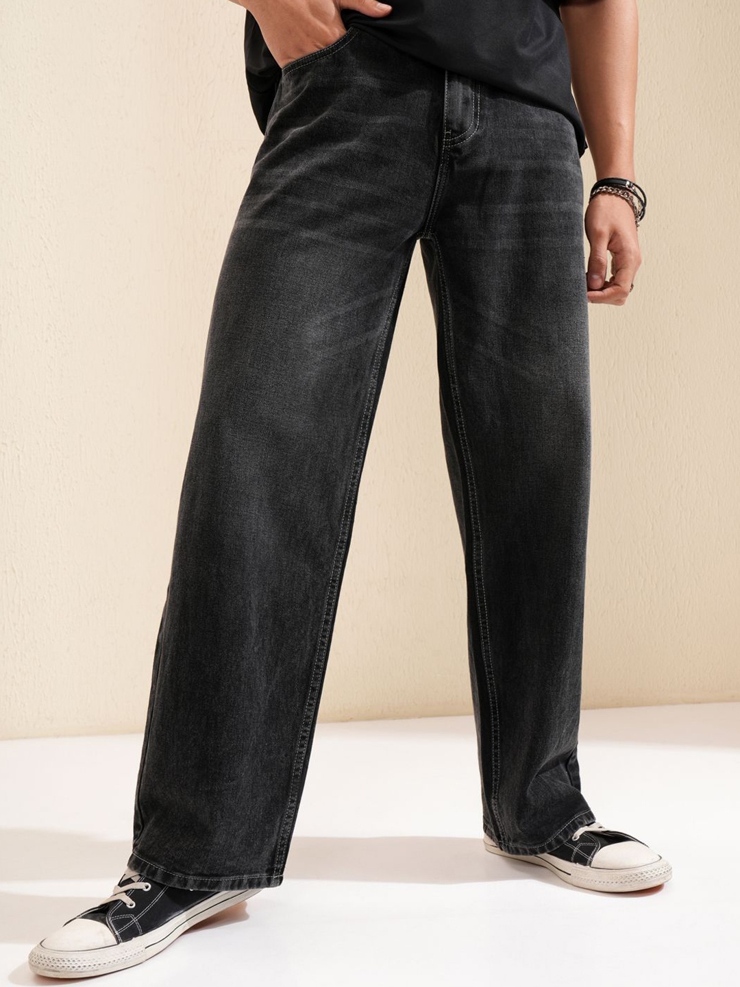 

HIGHLANDER Men Wide Leg Light Fade Jeans, Charcoal
