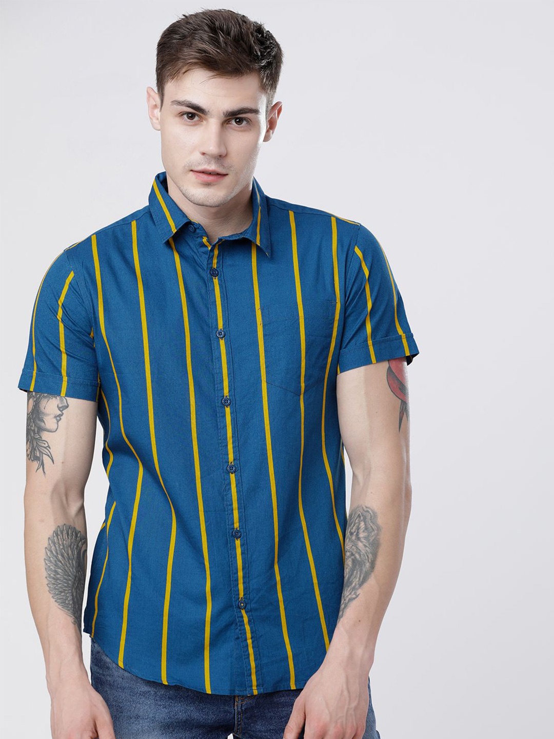

HIGHLANDER Men Slim Fit Opaque Striped Casual Shirt, Teal