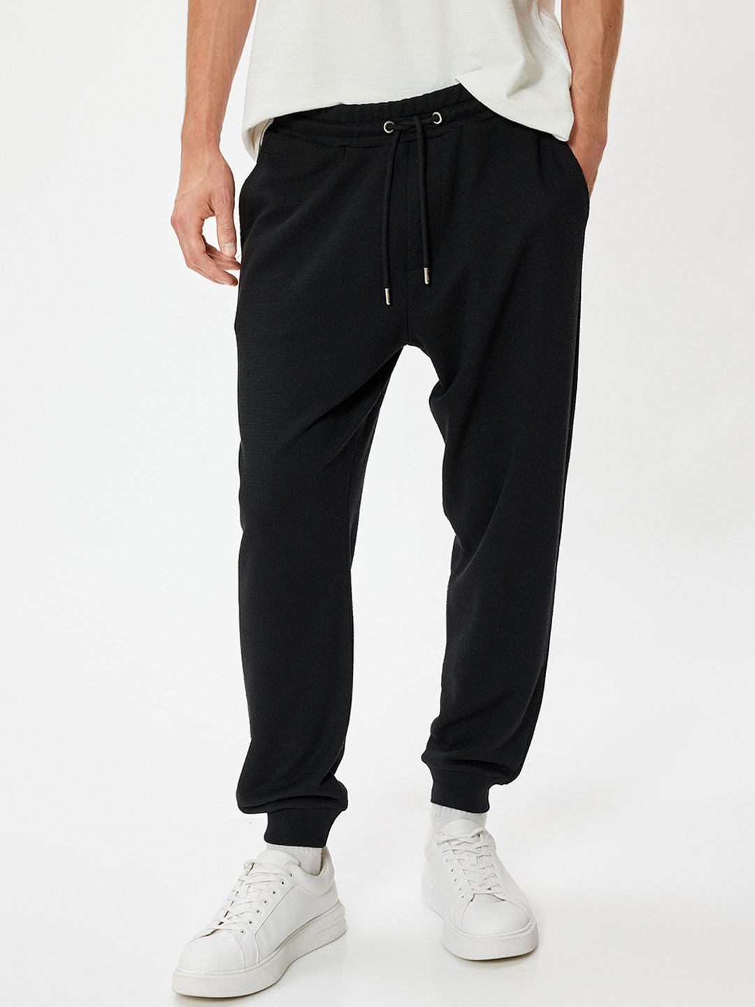 

Koton Men Mid Rise Track Pants, Black