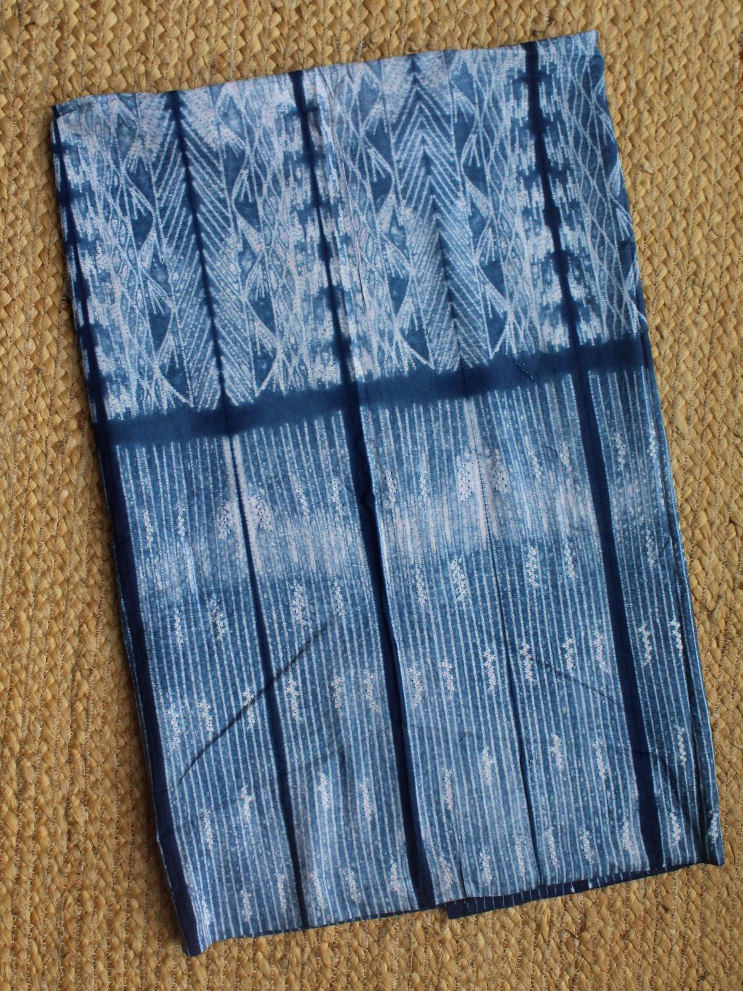 

Weaves of Tradition Dyed Pure Cotton Unstitched Dress Material, Blue