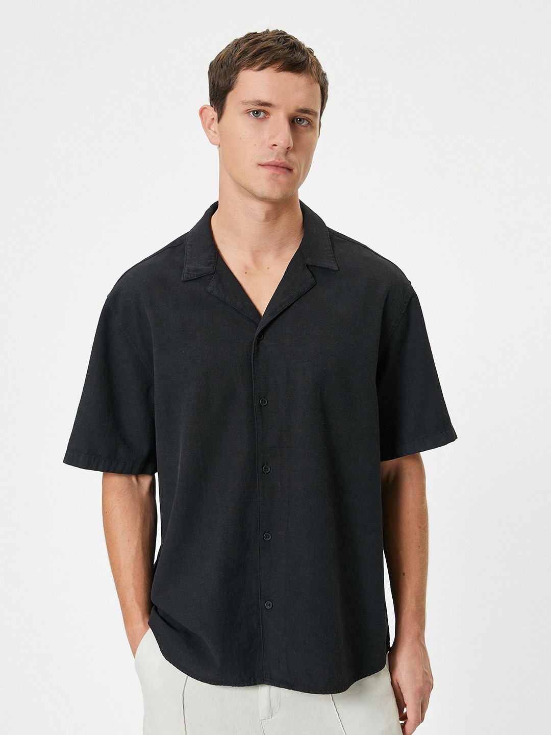 

Koton Men Opaque Casual Shirt, Black