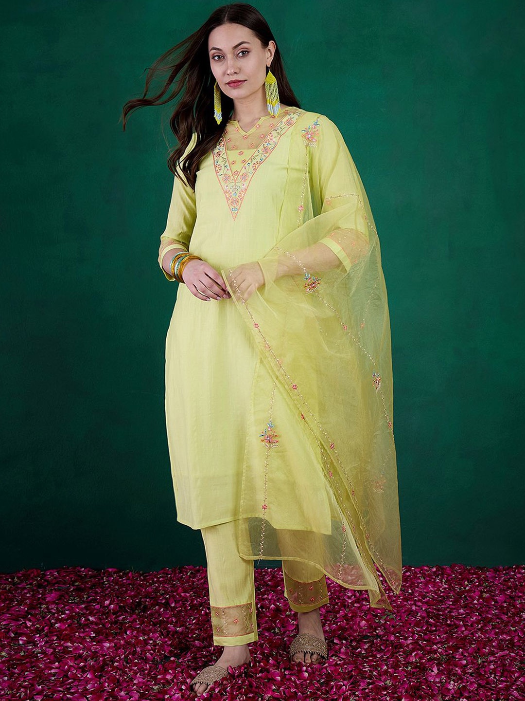 

Sangria Embroidered Kurta Set With Trouser & Dupatta, Yellow