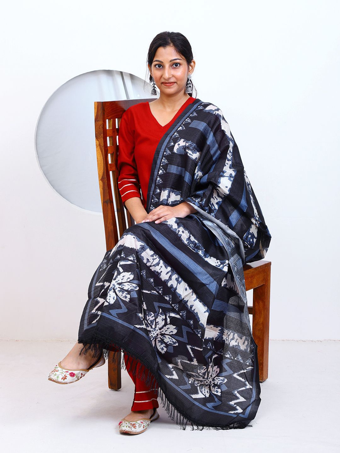 

DEEBACO Printed Dupatta, Blue