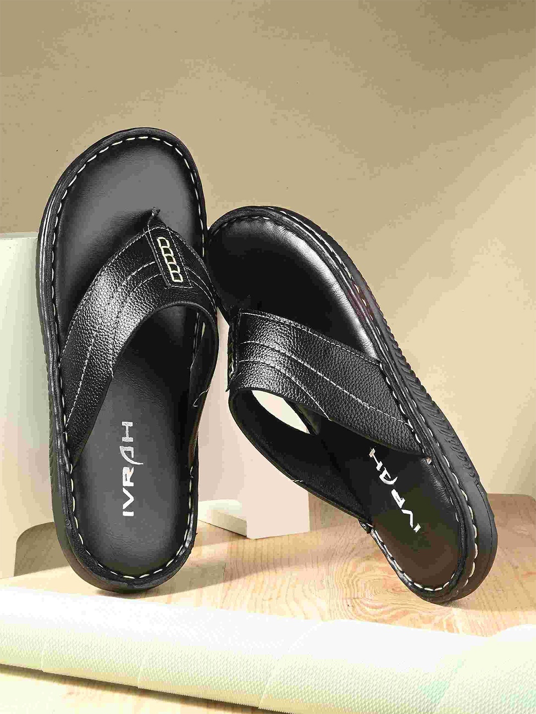 

IVRAH Men Comfort Sandals, Black