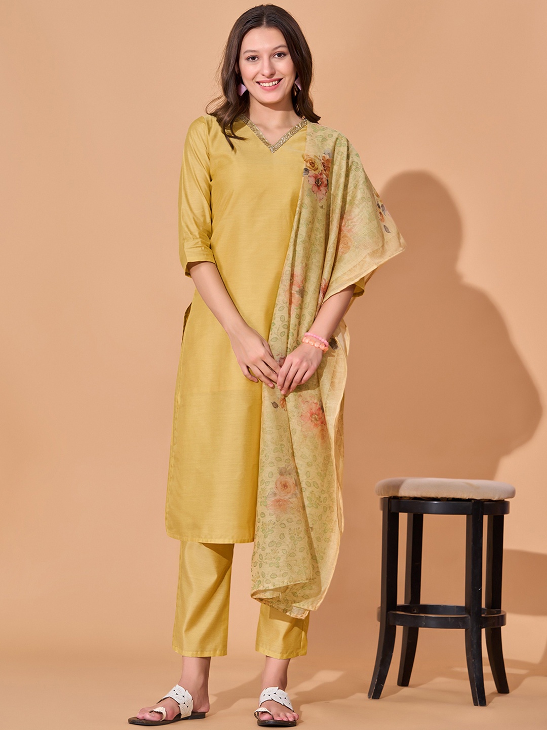 

KALINI Regular Gotta Patti Chanderi Silk Straight Kurta with Trousers & Dupatta, Yellow