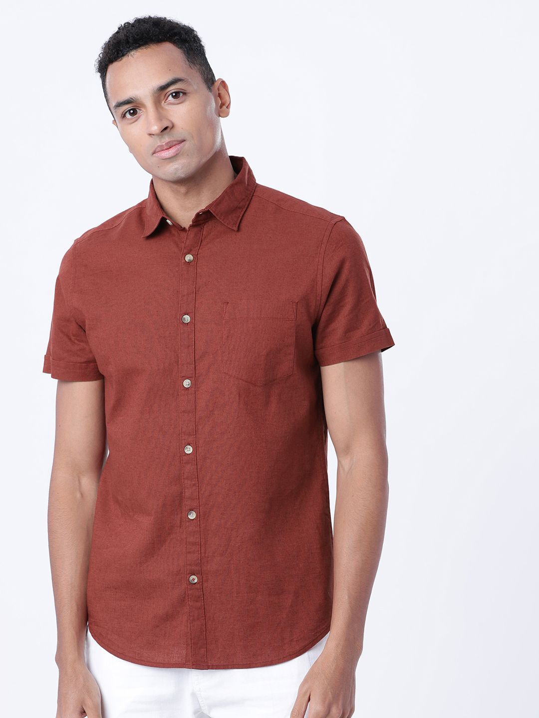 

HIGHLANDER Men Slim Fit Opaque Casual Shirt, Rust