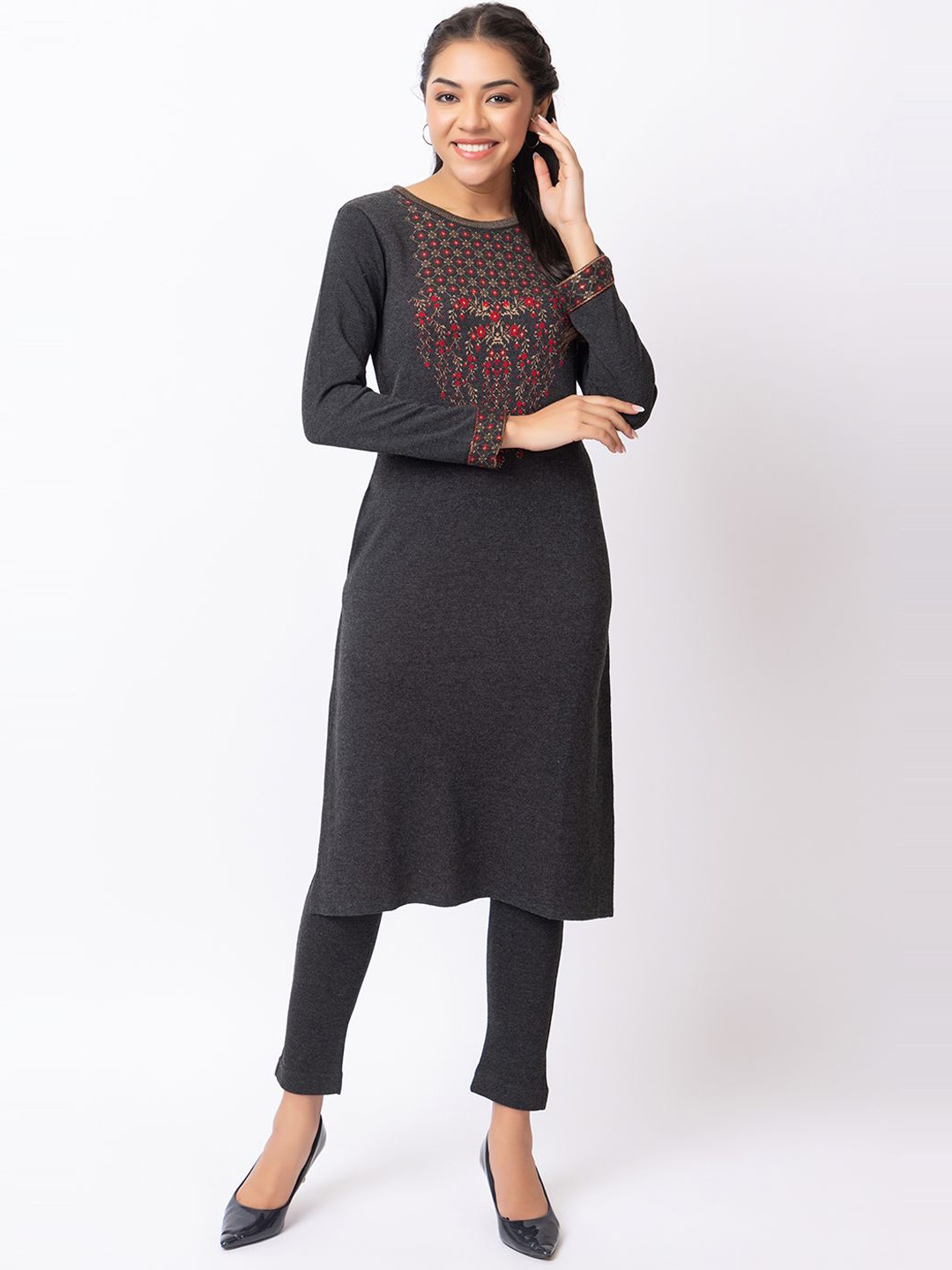 

Anouk Women Flared Sleeves Thread Work Jacquard Winter Wear Kurta, Charcoal