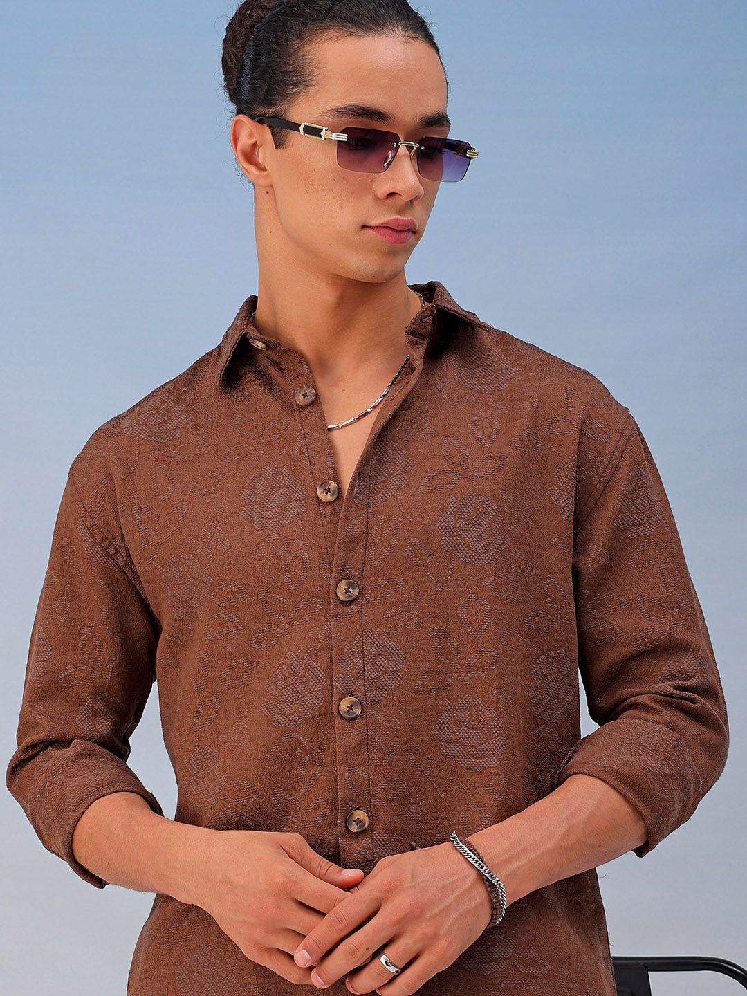 

The Indian Garage Co Men Relaxed Fit Dobby Textured Resortwear Shirt, Brown