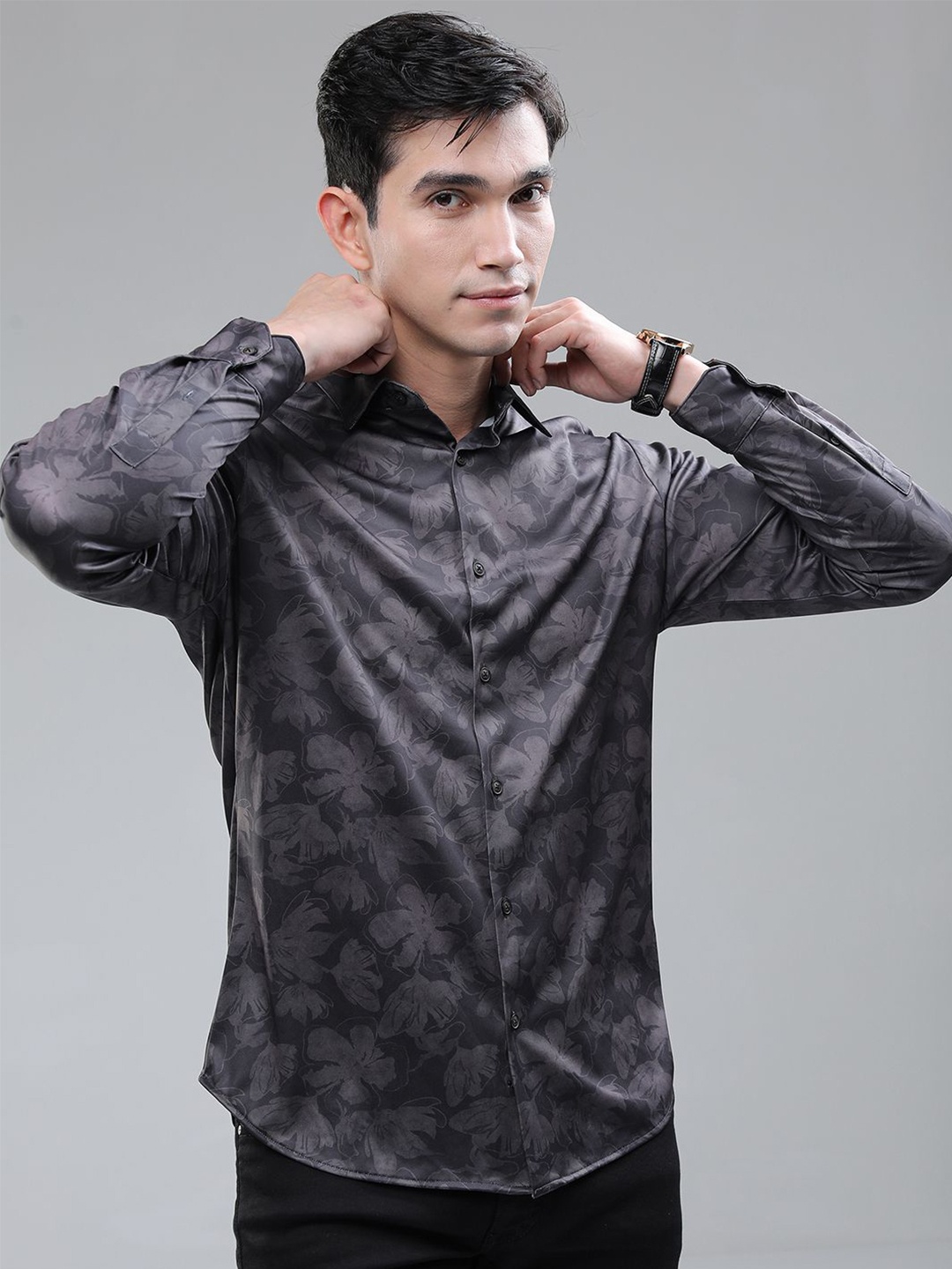 

HIGHLANDER Men Slim Fit Opaque Printed Casual Shirt, Brown