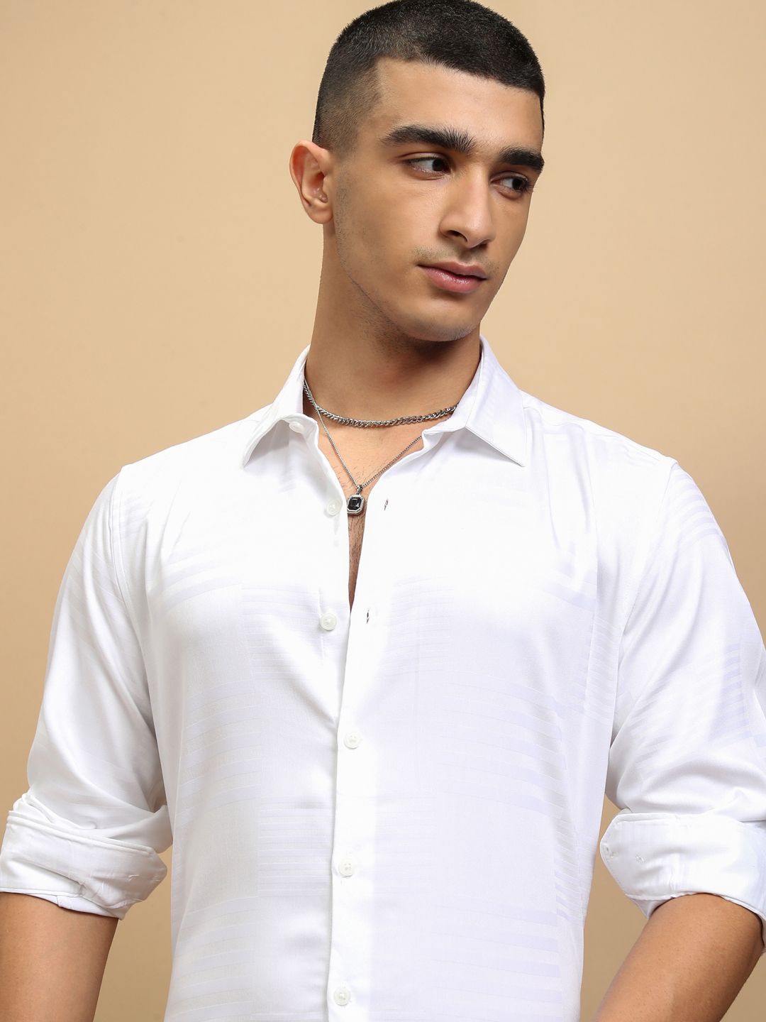 

Highlander Men Dobby Textured Solid Occation Slim Fit Shirt, White