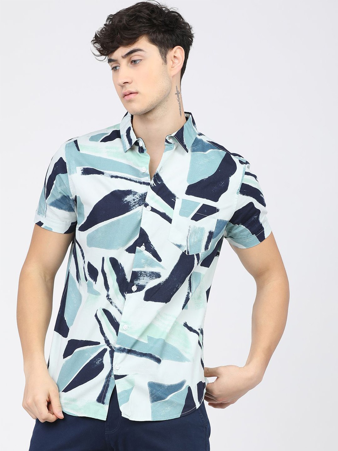 

HIGHLANDER Men Slim Fit Opaque Printed Casual Shirt, White