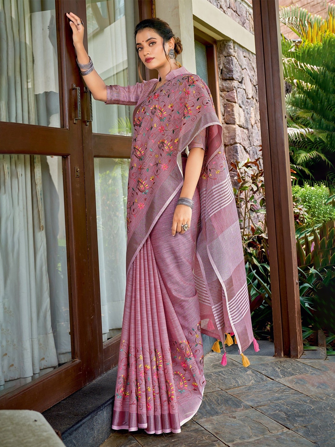 

MySilkLove Paisley Embroidered Linen Blend Saree, Purple