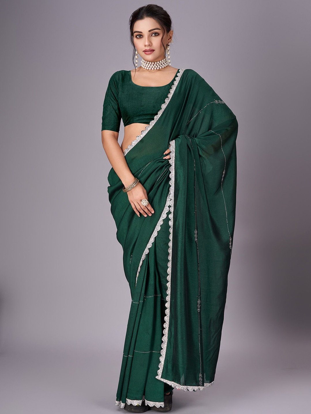 

SANJANA SILK Embellished Beads and Stones Jute Silk Kanjeevaram Saree, Green