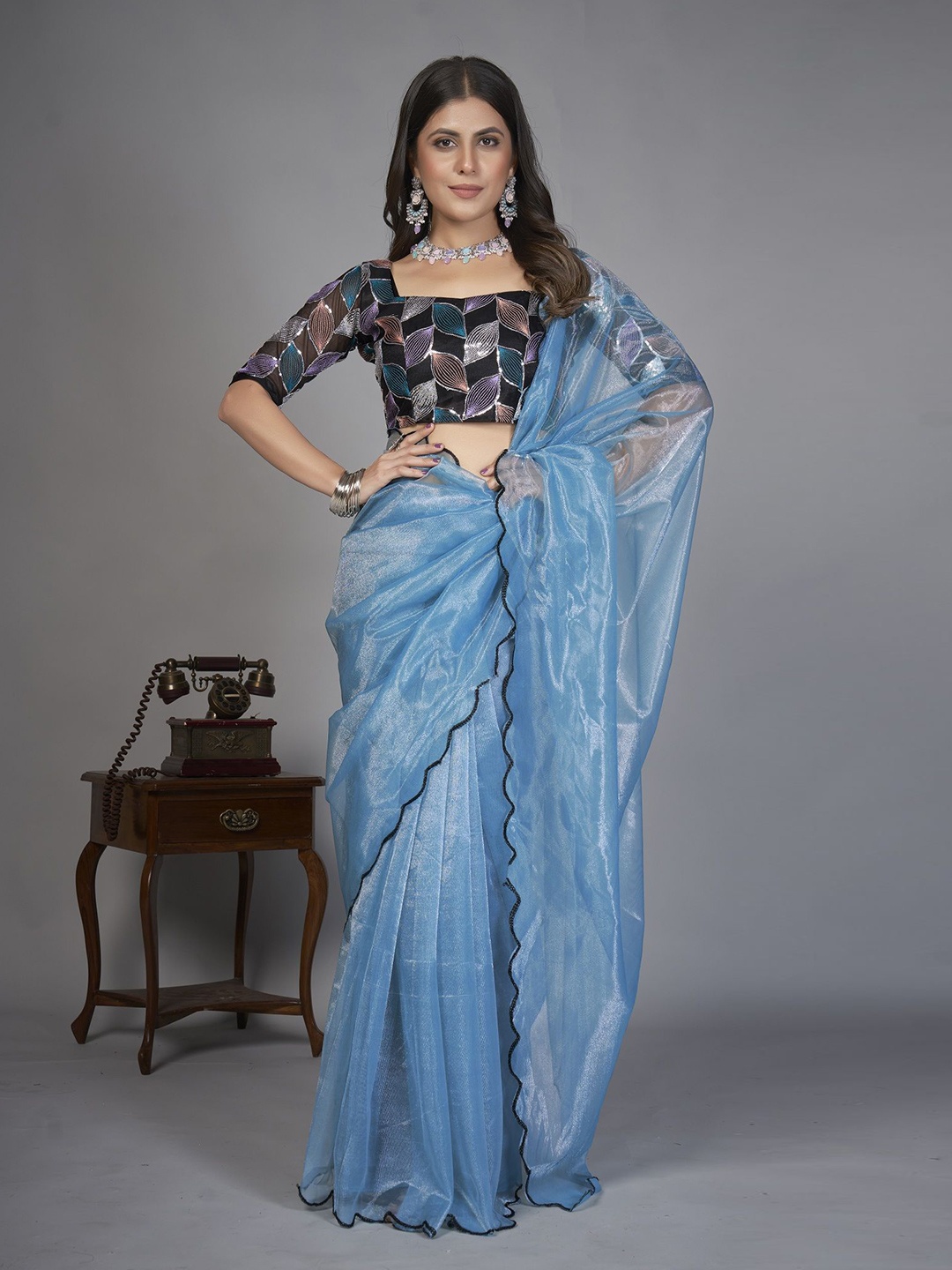 

JULEE Embroidered Organza Saree, Teal