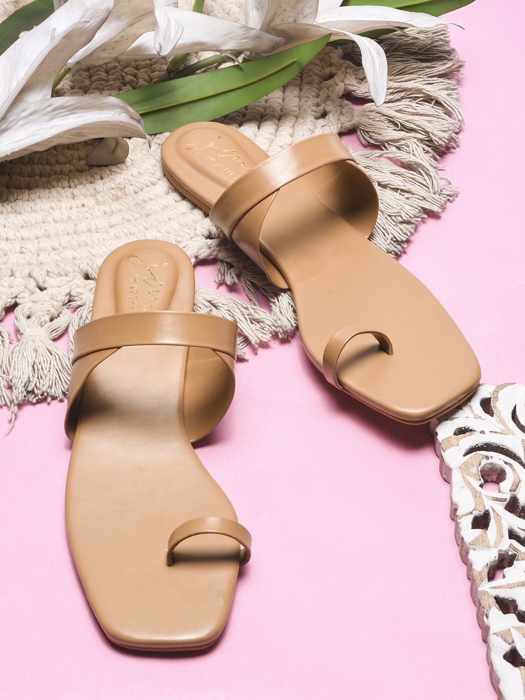 

JM Looks Women One Toe Flats, Beige