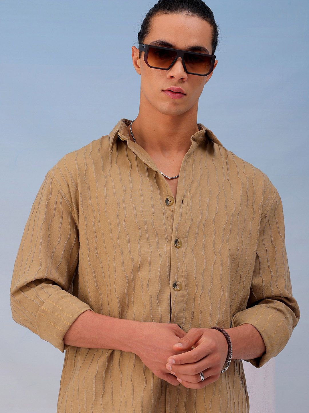 

The Indian Garage Co Men Relaxed Fit Dobby Textured Resortwear Shirt, Khaki