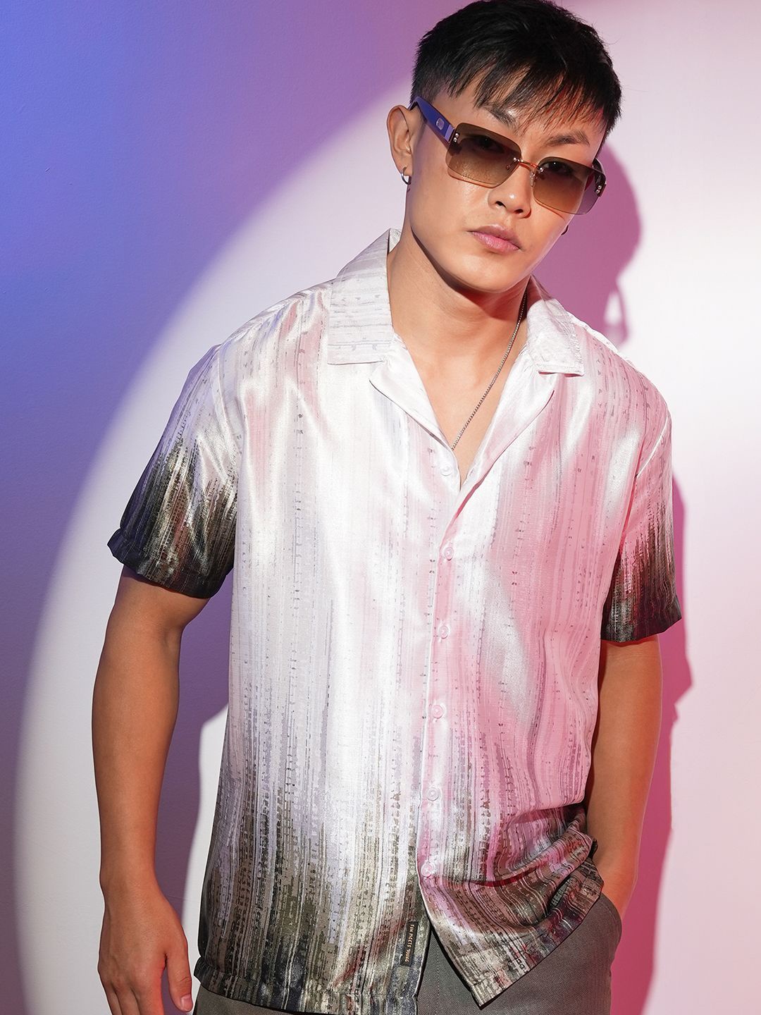 

Campus Sutra Men Comfort Multi Stripes Opaque Striped Casual Shirt