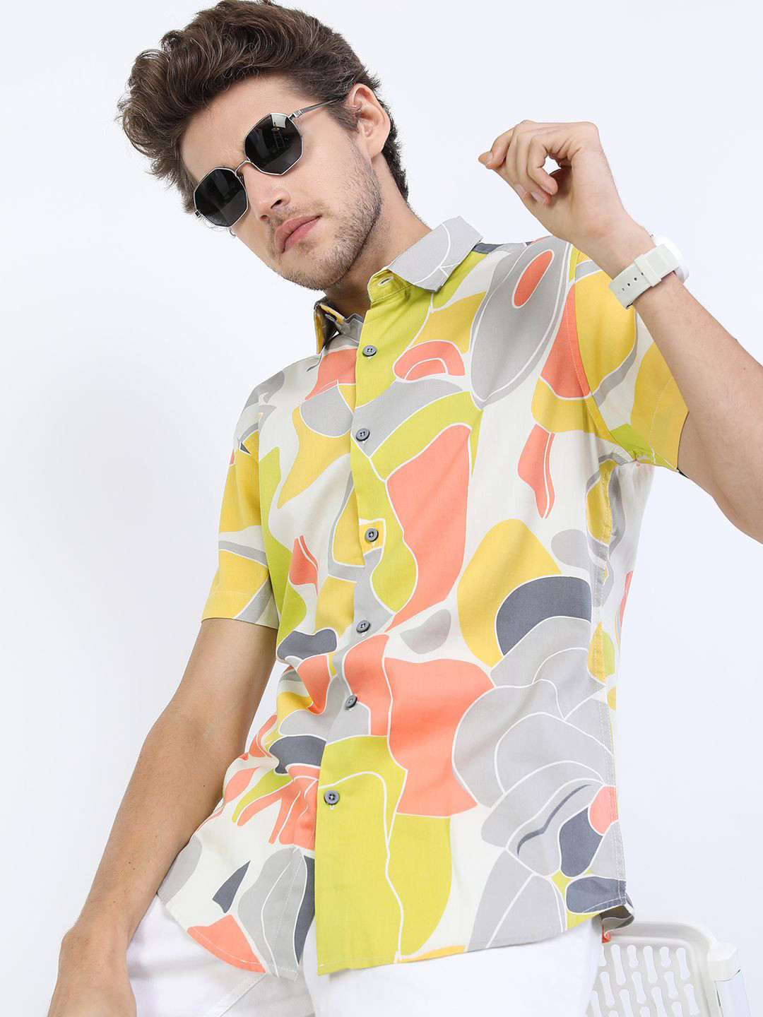 

HIGHLANDER Men Slim Fit Opaque Printed Casual Shirt, Yellow