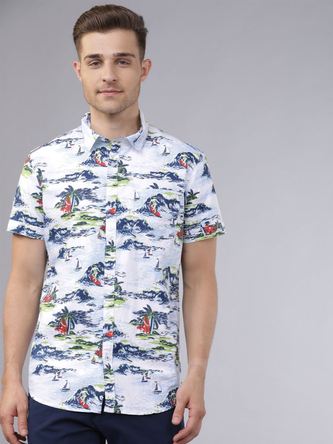 

HIGHLANDER Men Slim Fit Floral Opaque Printed Casual Shirt, White
