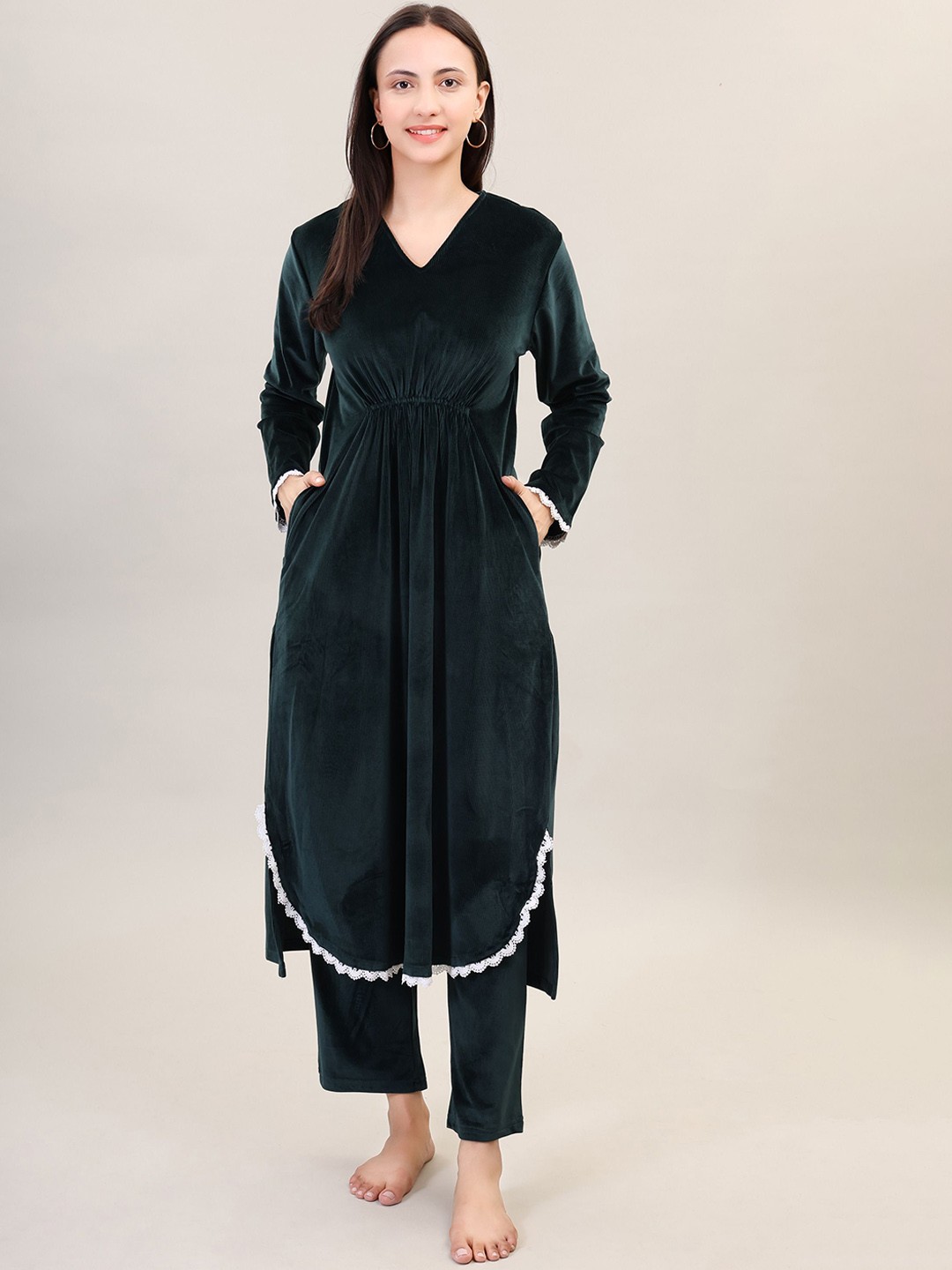 

Camey Women Embroidered Flared Sleeves Chikankari Velvet Kurta, Green