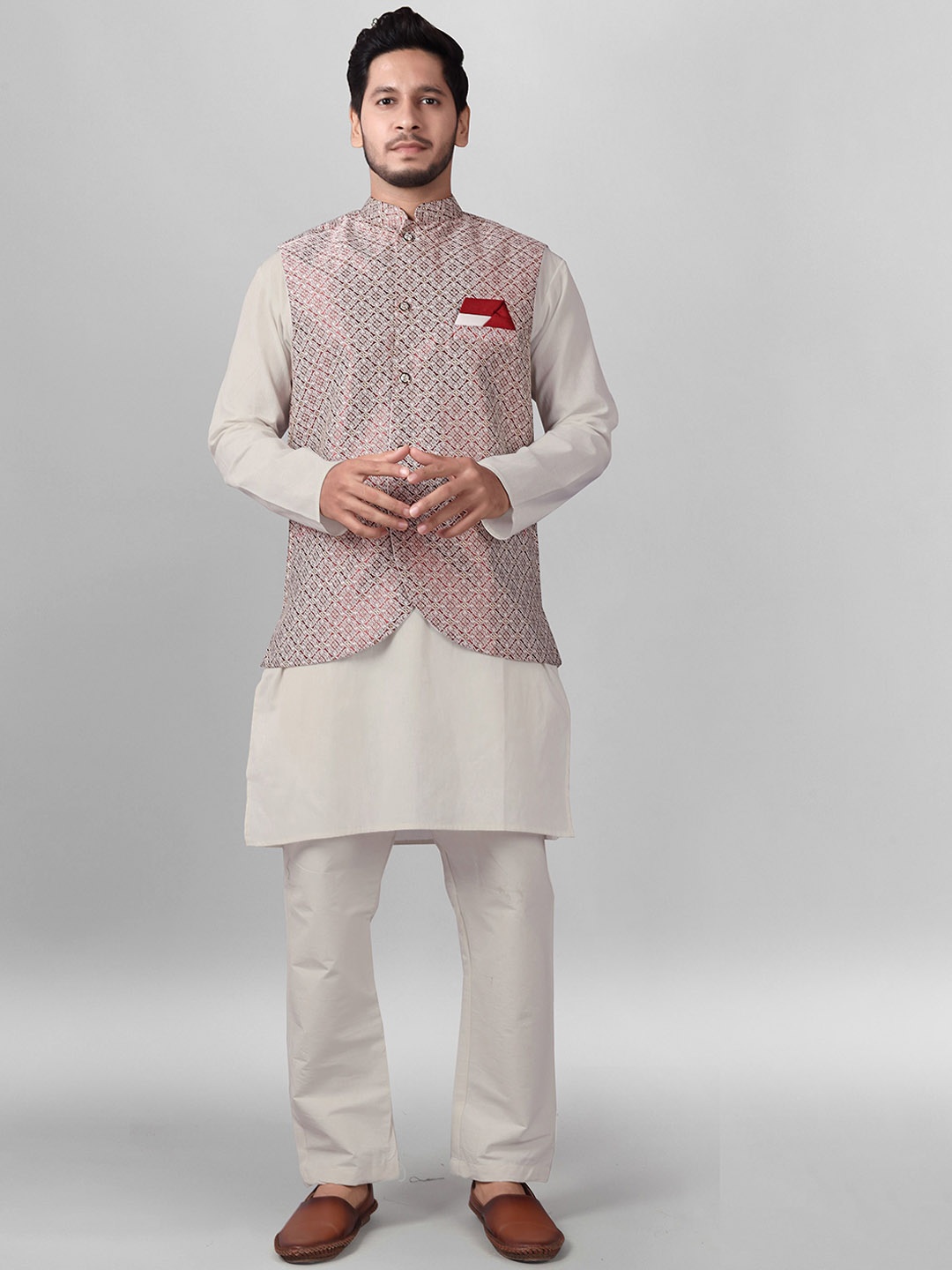 

amzira Regular Cotton Kurta with Pyjamas Set, Off white