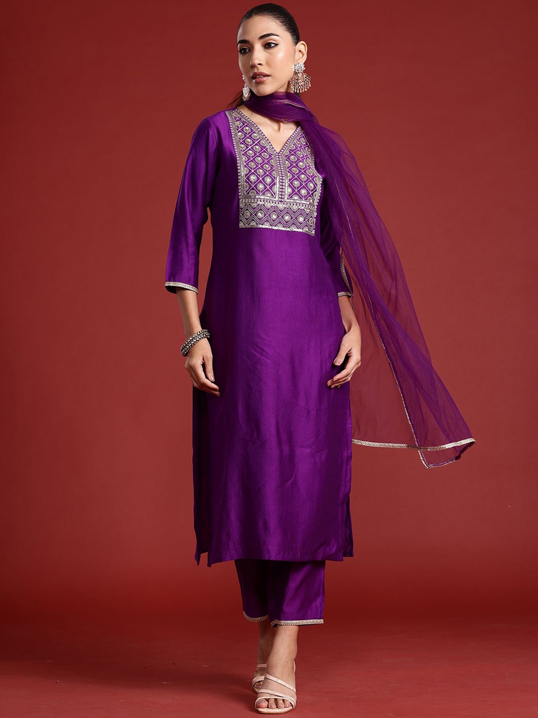 

Anouk Women Floral Embroidered Regular Sequinned Liva Kurta with Trousers & With Dupatta, Purple