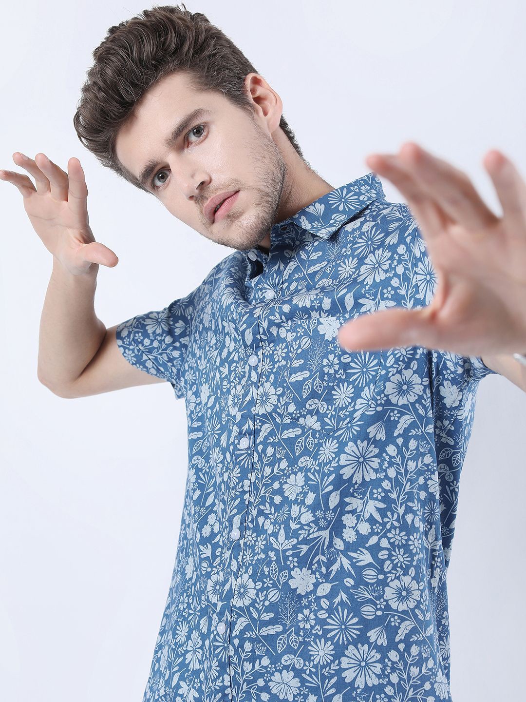 

HIGHLANDER Men Slim Fit Floral Opaque Printed Casual Shirt, Blue