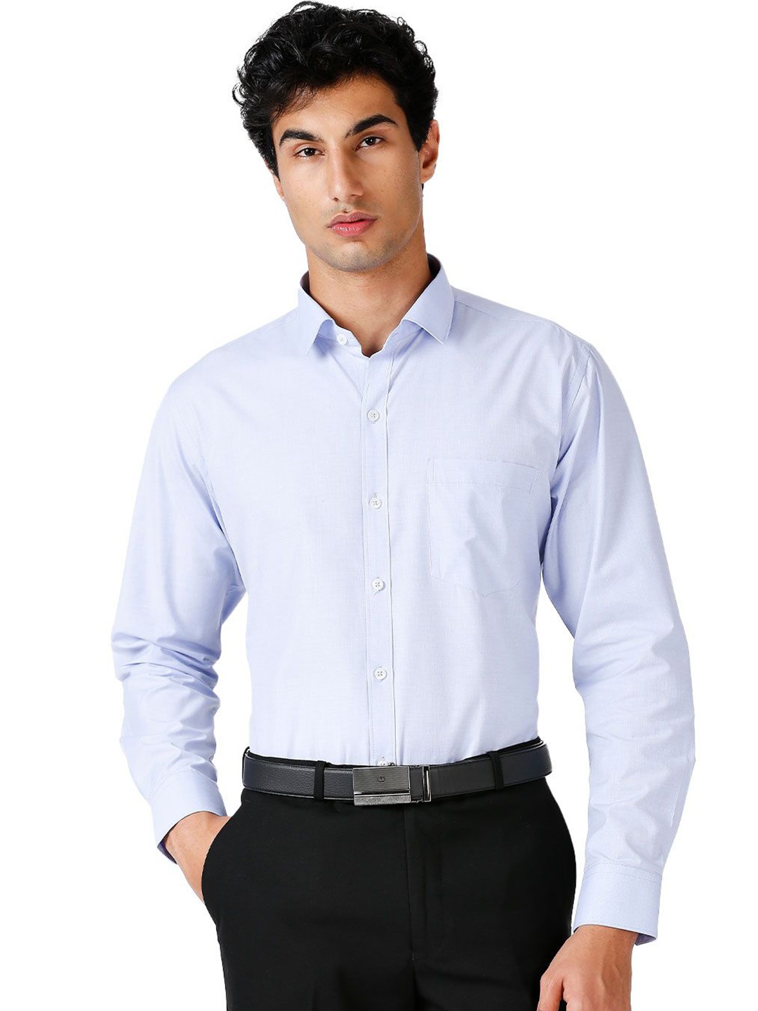 

CAMBRIDGE Men Comfort Opaque Striped Formal Shirt, Blue