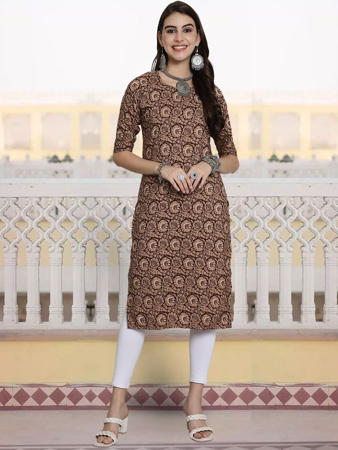 

KALINI Floral Printed Round Neck Straight Kurta, Brown