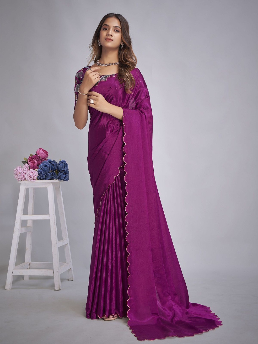 

APNISHA Embroidered Pure Chiffon Saree, Purple