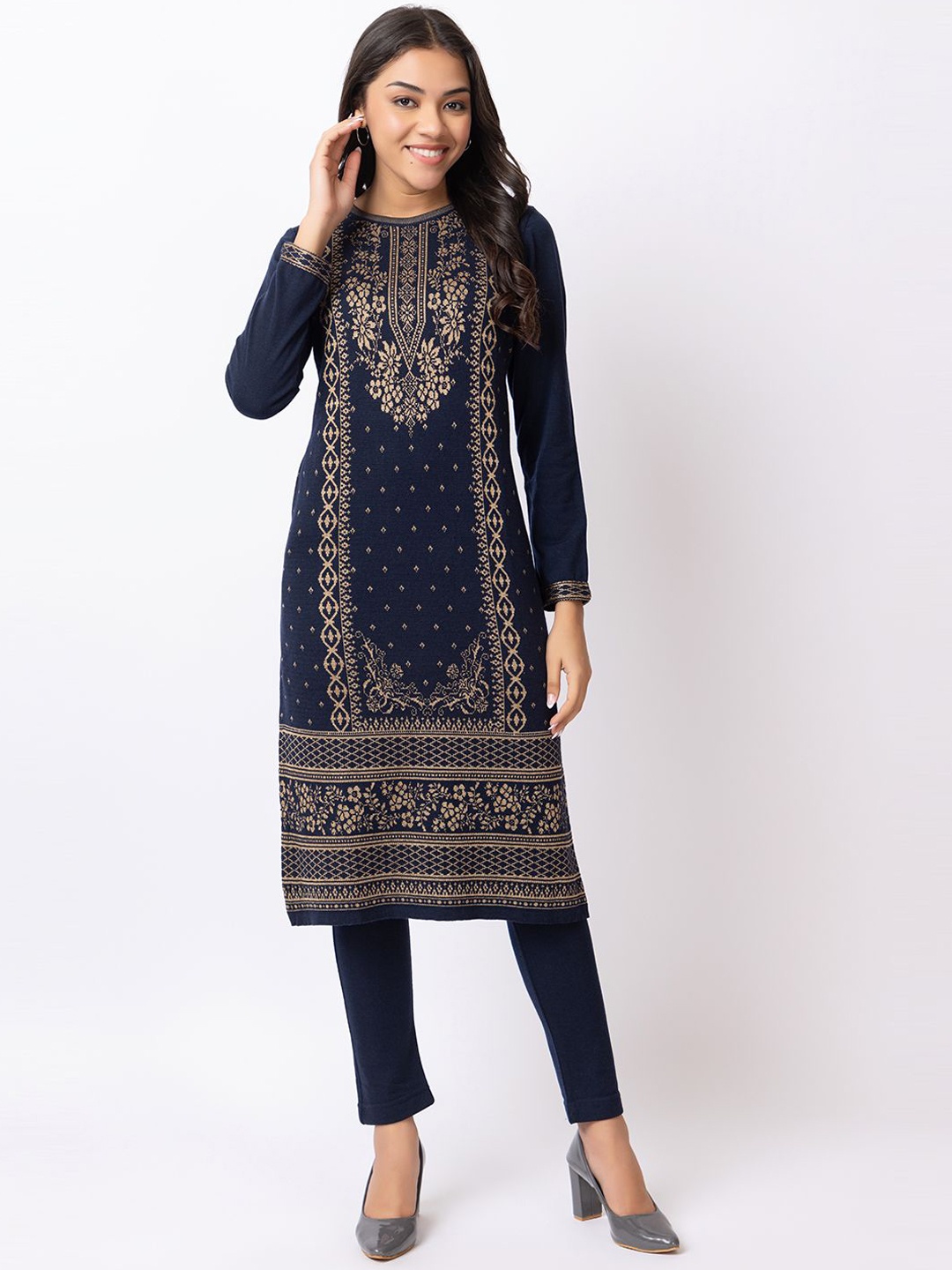 

Anouk Women Printed Keyhole Neck Sequinned Jacquard Winter Wear Kurta, Navy blue