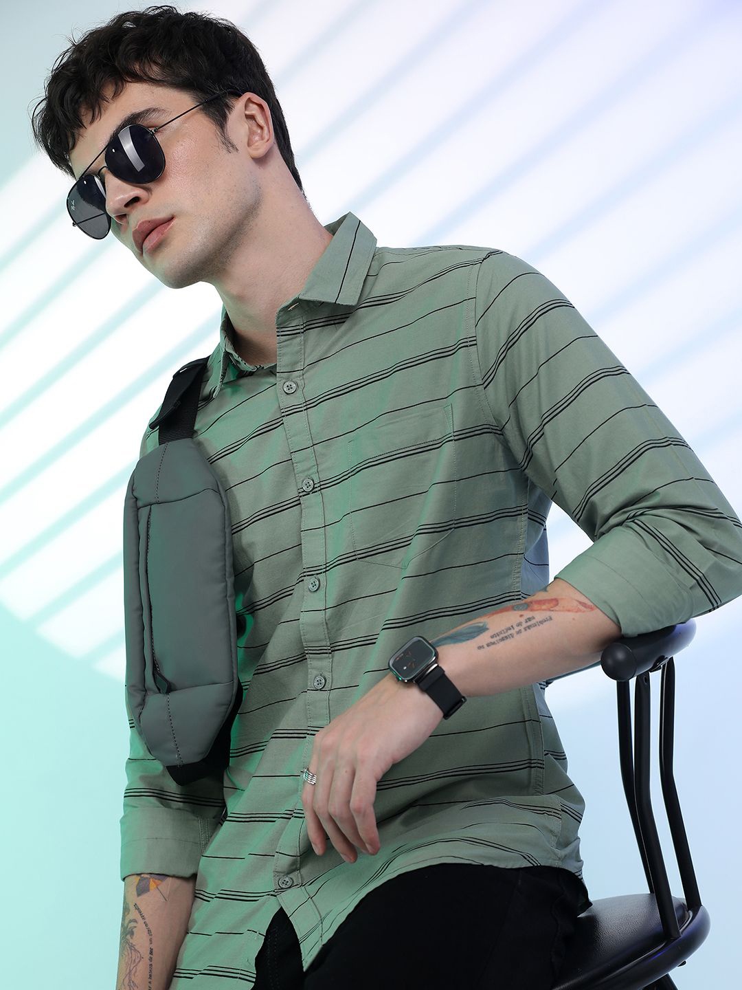 

HIGHLANDER Men Slim Fit Opaque Striped Casual Shirt, Green
