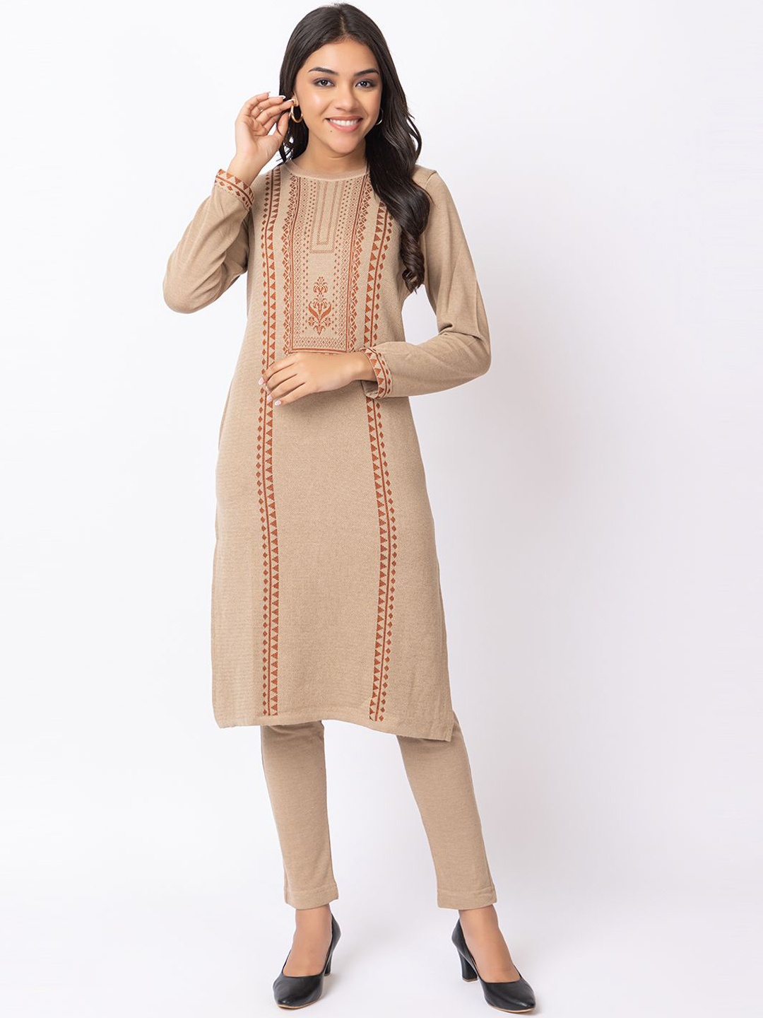 

Anouk Women Embroidered Sequinned Jacquard Winter Wear Kurta, Beige