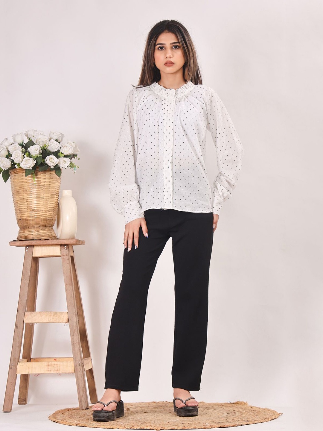 

SIDDHO HUM Women Mandarin Collar Micro Ditsy Printed Cotton Casual Shirt, White
