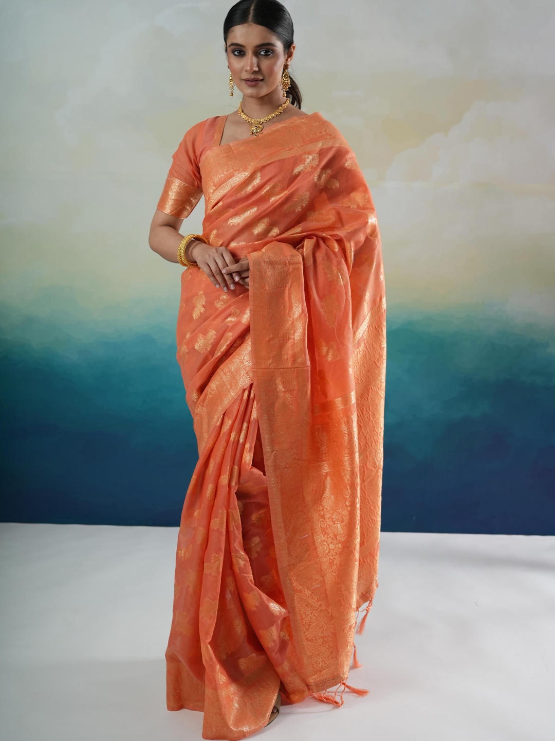 

Dori Woven Design Zari Silk Blend Banarasi Saree, Orange