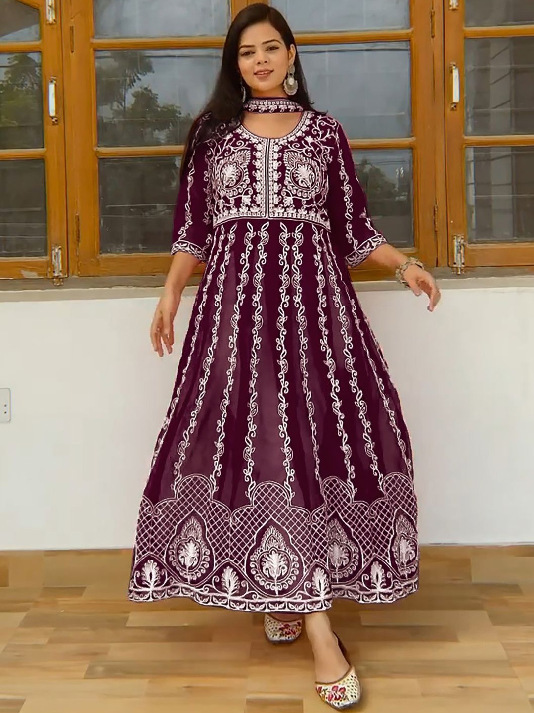 

KALINI Ethnic Motifs Embroidered Thread Work Georgette Anarkali Kurta And Dupatta, Lavender