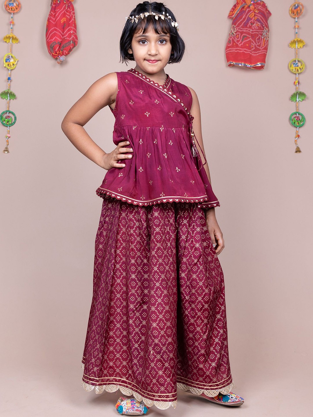 

KASYA Girls Printed Top With Skirt, Maroon