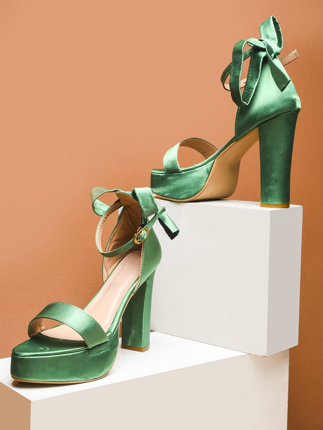 

Try Me Colourblocked Suede Party Block Gladiators with Tassels, Green